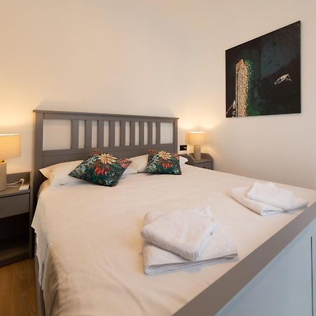 Seaside Elegance Suites Комижа Экстерьер фото