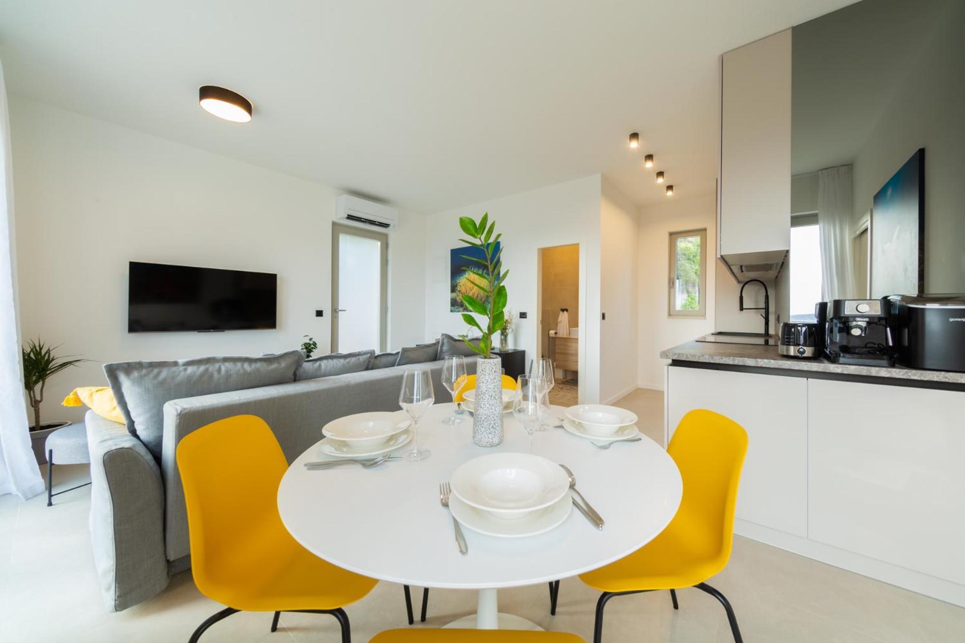 Seaside Elegance Suites Комижа Экстерьер фото